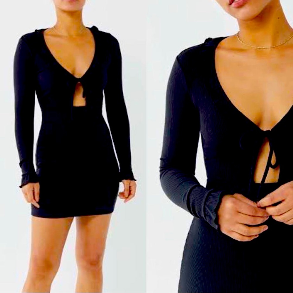 Urban outfitters black dress, worn 1-5x ever, I did cut the tag off but size S
